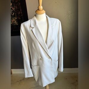H&M Cream Double-Breasted Blazer – Women’s Small